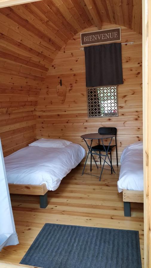 Camping Au Tour De L'Aveyron LʼHospitalet-du-Larzac Exterior foto